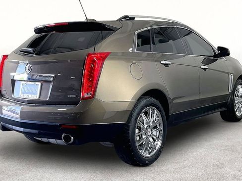 Used 2015 Cadillac SRX Premium FWD image 2