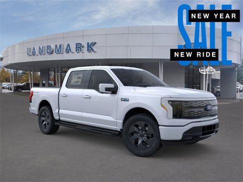 New 2025 Ford F150 Lightning Lariat image 7