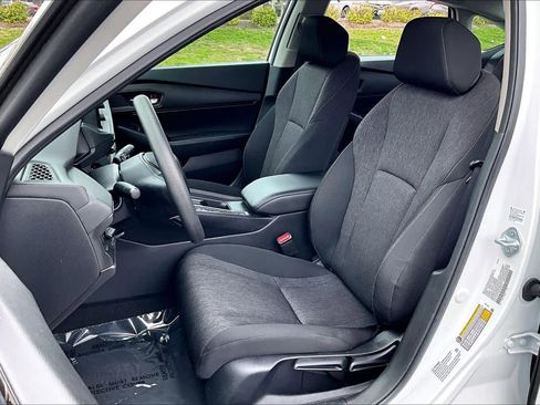 Used 2023 Honda Accord LX image 8