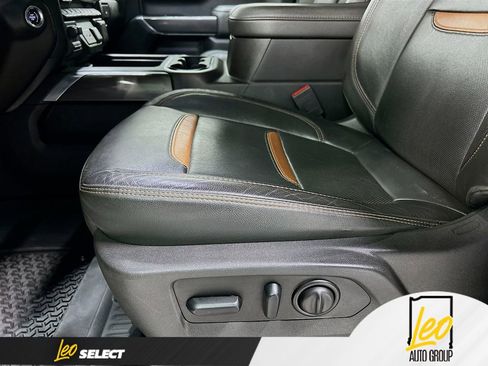 Used 2021 GMC Sierra 1500 AT4 image 18