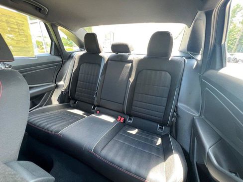 Used 2019 Volkswagen Jetta GLI FWD image 18