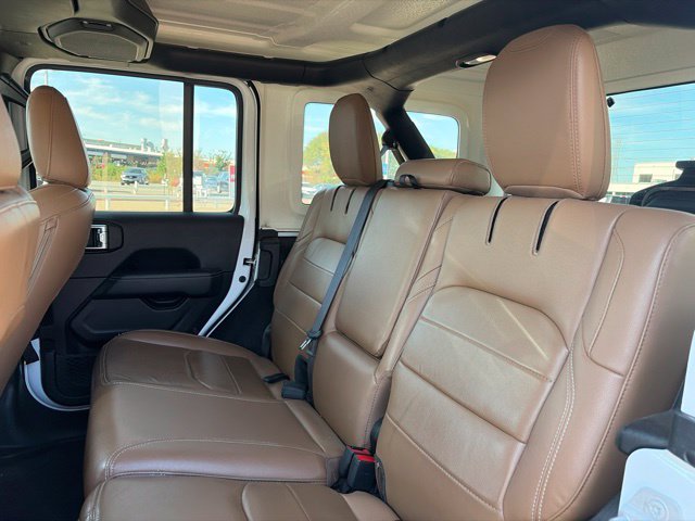 Used 2021 Jeep Wrangler Unlimited Sahara w/ Cold Weather Group AWD/4WD image 7