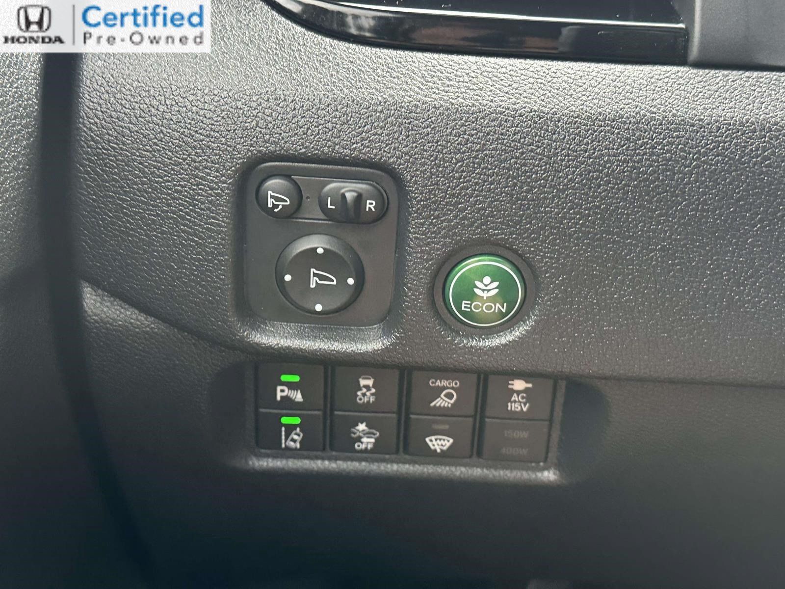 Certified 2025 Honda Ridgeline Black Edition image 22