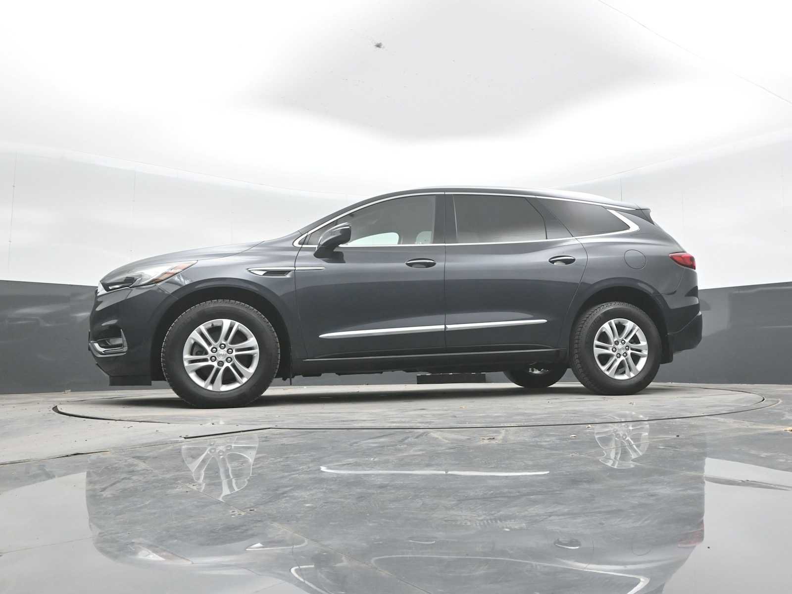 Used 2019 Buick Enclave Premium AWD/4WD image 25