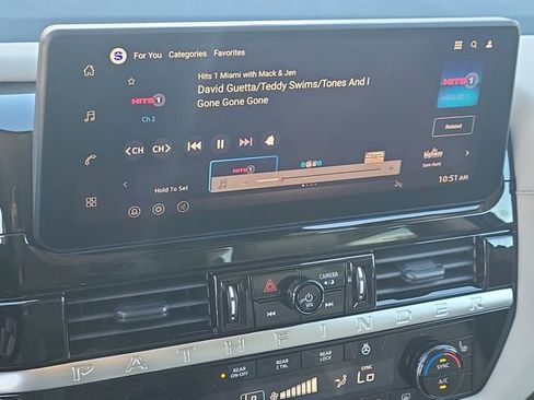 New 2026 Nissan Pathfinder SL image 14