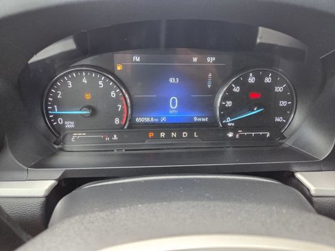 Used 2021 Ford Explorer XLT RWD image 15