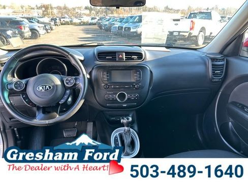 Used 2017 Kia Soul + w/ Designer's Package image 15