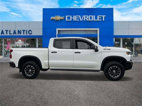 Certified 2023 Chevrolet Silverado 1500 ZR2 w/ LPO, Dark Essentials Package image 6