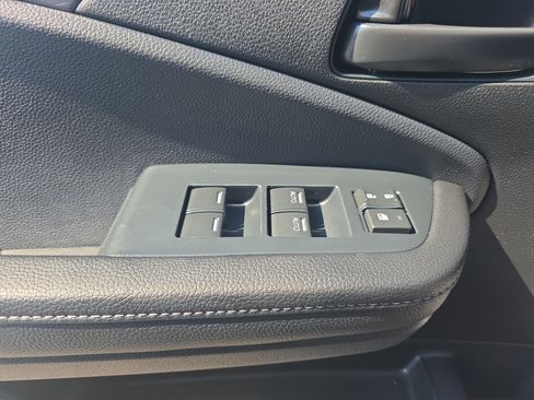Used 2023 Honda Passport EX-L image 27