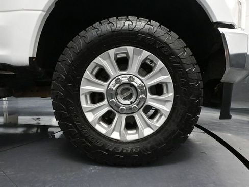 Used 2022 Ford F250 XLT image 15