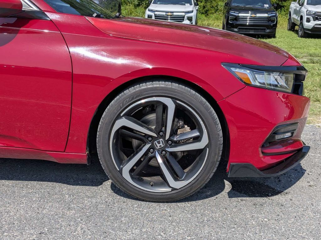 Used 2020 Honda Accord Sport image 11