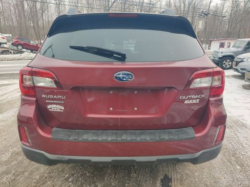 Used 2015 Subaru Outback 2.5i Premium image 5