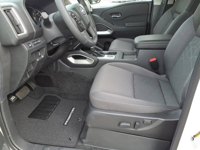 New 2026 Nissan Frontier SV w/ SV Convenience Package AWD/4WD image 7