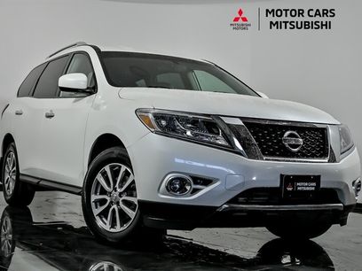 Used 2016 Nissan Pathfinder SV w/ Cargo Package