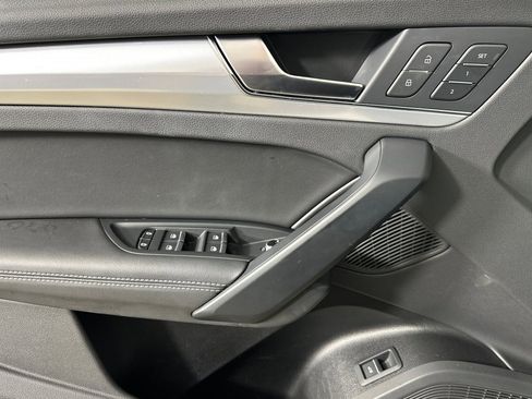 Used 2023 Audi Q5 2.0T Premium Plus w/ Premium Plus Package image 10