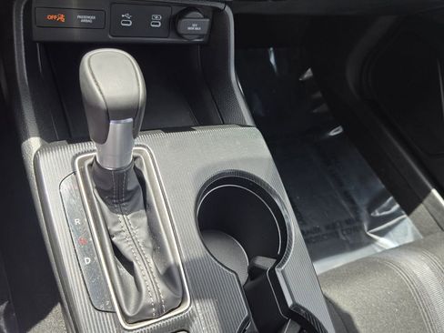 Certified 2025 Honda Civic Sport image 19