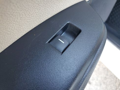 Used 2019 Honda CR-V EX image 14