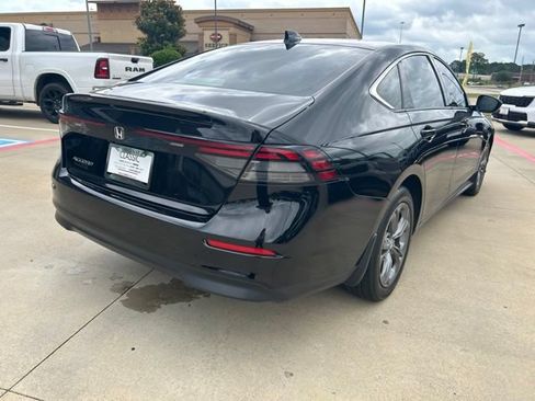 Used 2024 Honda Accord EX image 13