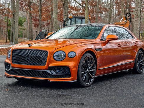 Used 2024 Bentley Flying Spur W12 image 14