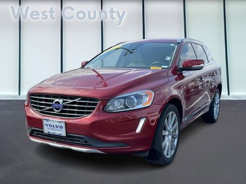 Used 2017 Volvo XC60 T5 Inscription w/ Preferred Option Package image 9