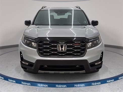 Certified 2023 Honda Passport TrailSport image 2