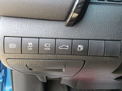 Used 2018 Toyota Camry XSE w/ Driver Assist Package image 17