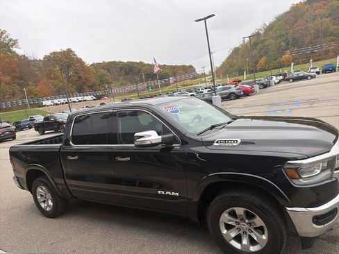 Used 2022 RAM 1500 Laramie image 3