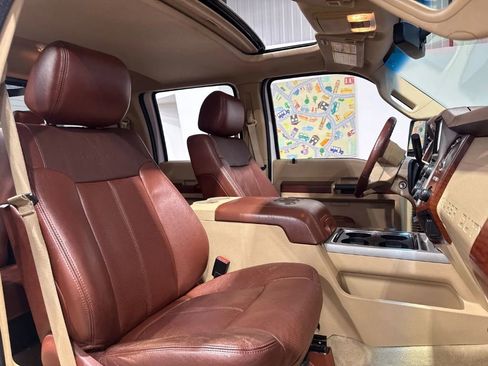 Used 2014 Ford F350 King Ranch w/ King Ranch w/Chrome Package image 15