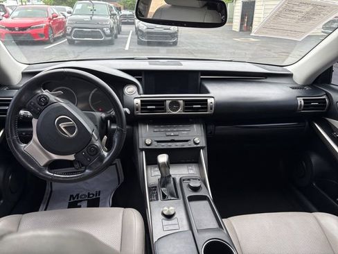 Used 2016 Lexus IS 300 AWD w/ Premium Package image 28