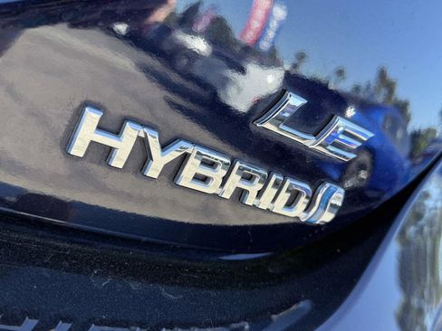 Used 2022 Toyota Camry LE w/ Cold Weather Package FWD image 12