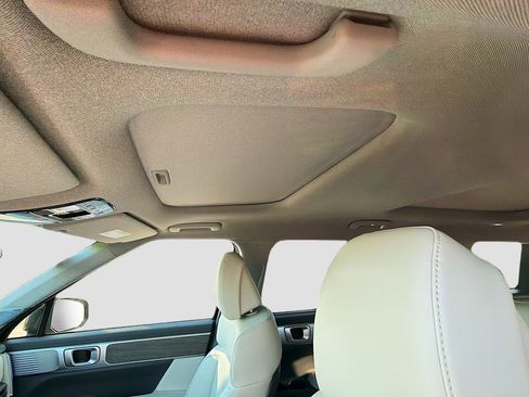 Used 2024 Hyundai Santa Fe Limited image 28