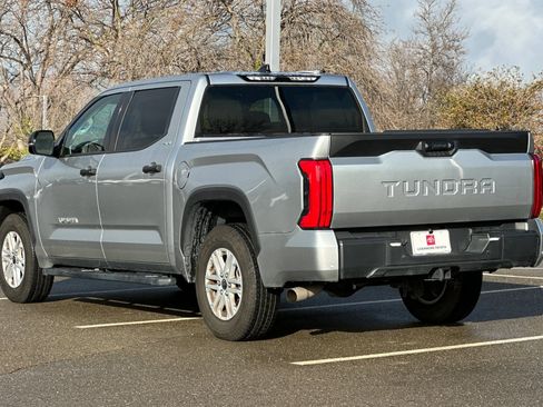 Used 2022 Toyota Tundra SR5 image 6