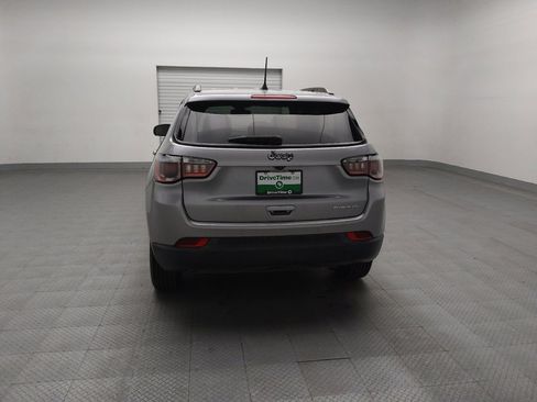 Used 2018 Jeep Compass Sport w/ Tech Group image 6