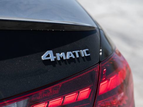 Used 2022 Mercedes-Benz C 300 4MATIC Sedan image 15