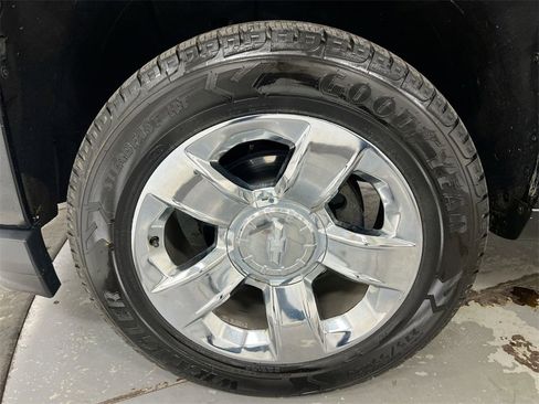 Used 2018 Chevrolet Silverado 1500 LTZ Z71 w/ LTZ Plus Package image 26