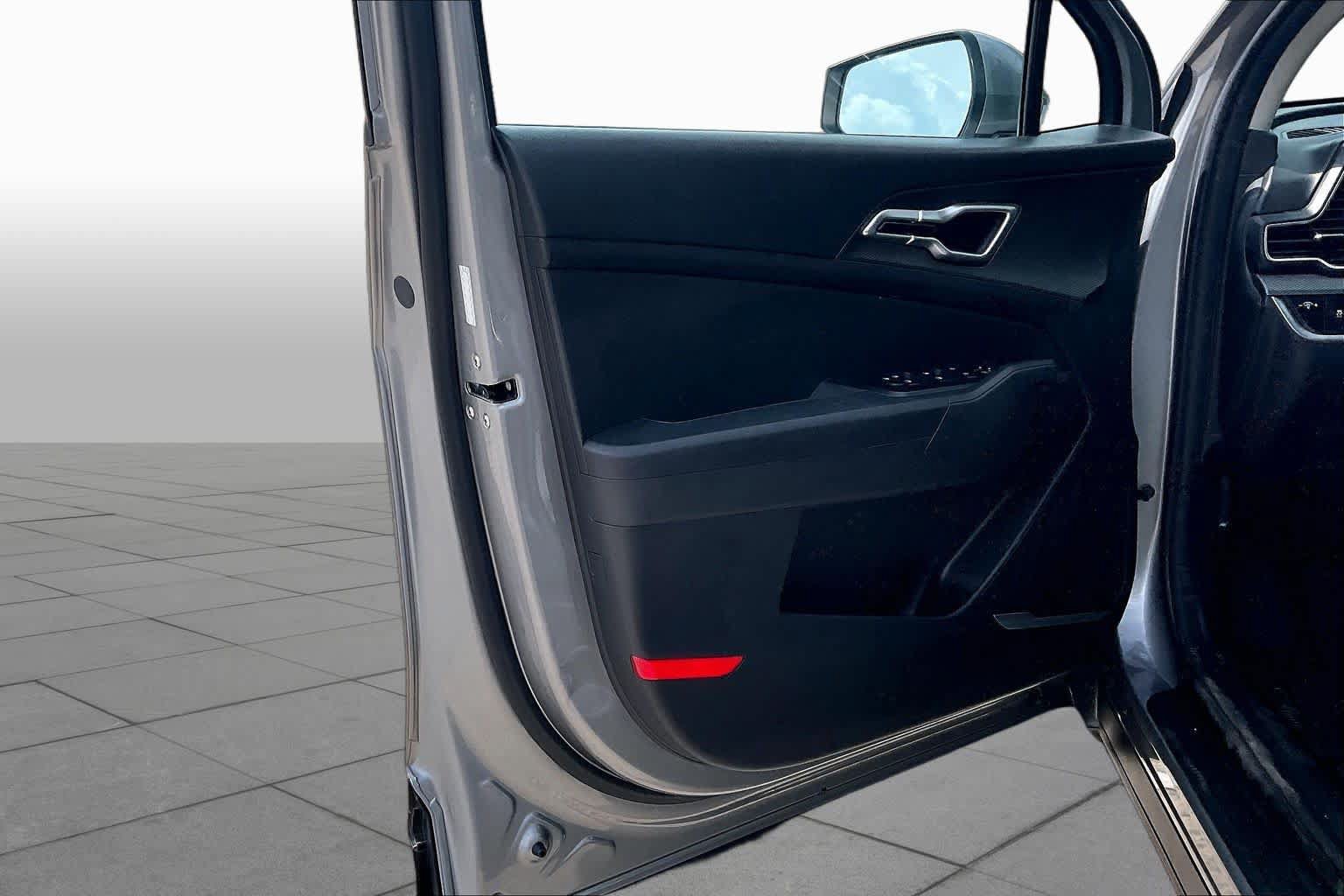 Used 2023 Kia Sportage LX FWD image 20