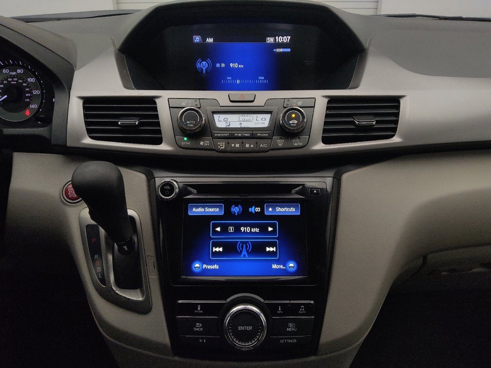 Used 2017 Honda Odyssey EX-L image 25
