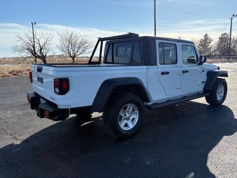 Used 2020 Jeep Gladiator Sport w/ Quick Order Package 24S image 6