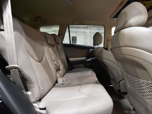 Used 2008 Toyota RAV4 Limited AWD/4WD image 36