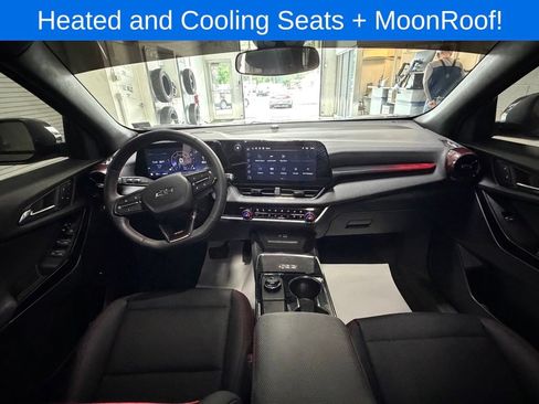Used 2025 Chevrolet Equinox RS w/ Convenience Package III AWD/4WD image 18