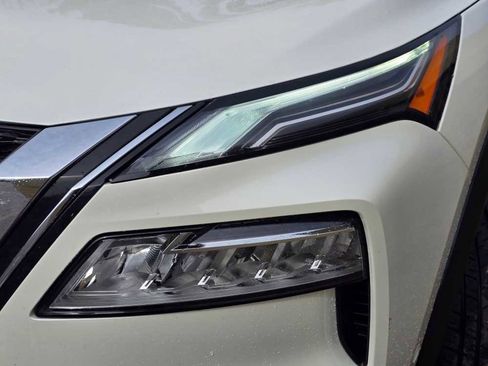 Used 2023 Nissan Rogue Platinum w/ Platinum Premium Package image 5