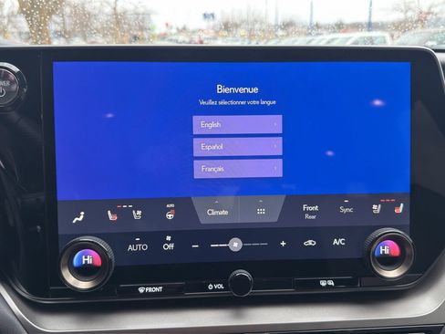 Used 2025 Lexus TX 500h F Sport Premium w/ Technology Package image 27