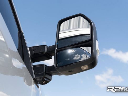 Used 2017 Ford F250 Platinum w/ Platinum Ultimate Package image 21