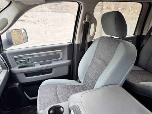 Used 2017 RAM 2500 SLT AWD/4WD image 20