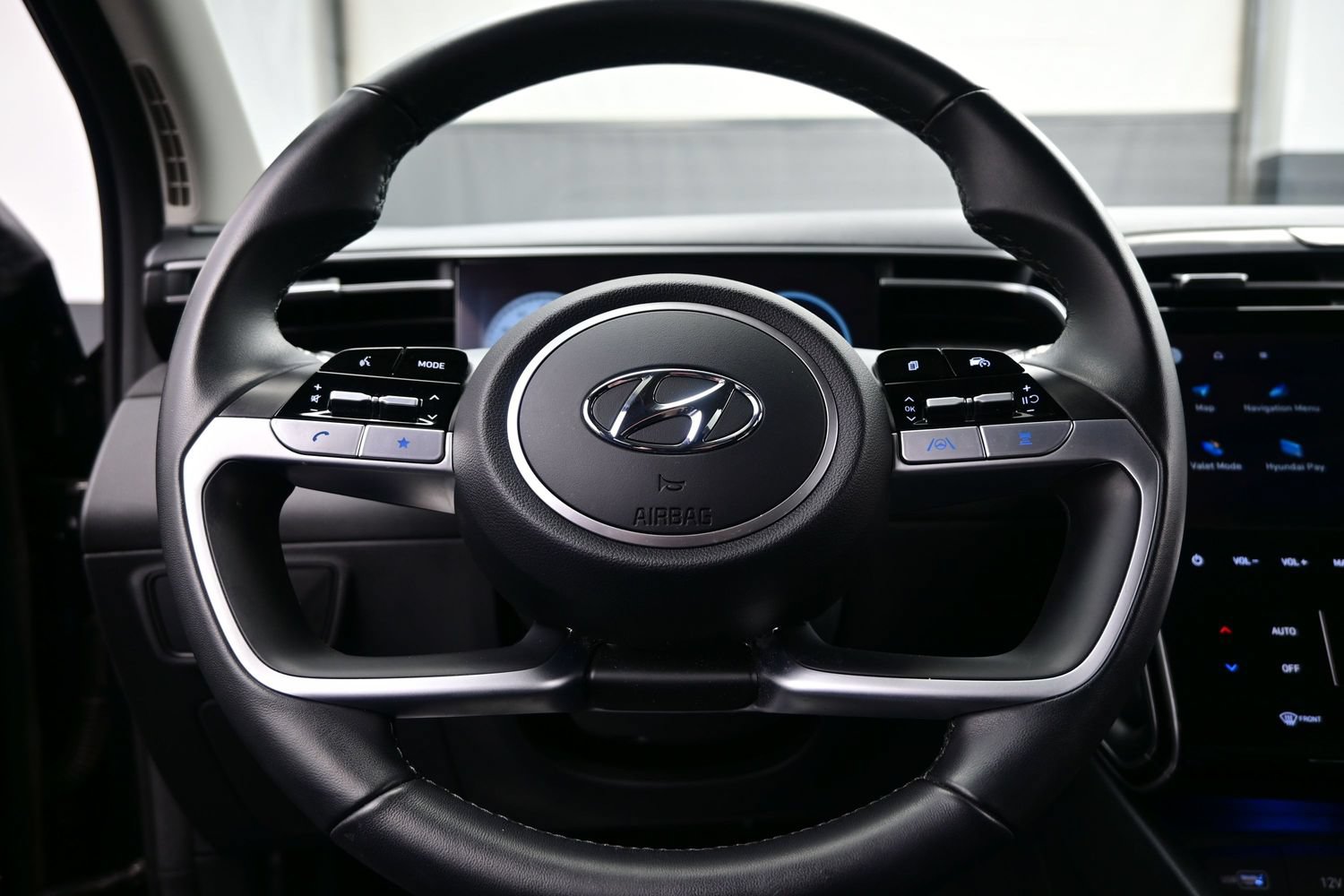 Certified 2024 Hyundai Tucson SEL w/ Convenience Package AWD/4WD image 25