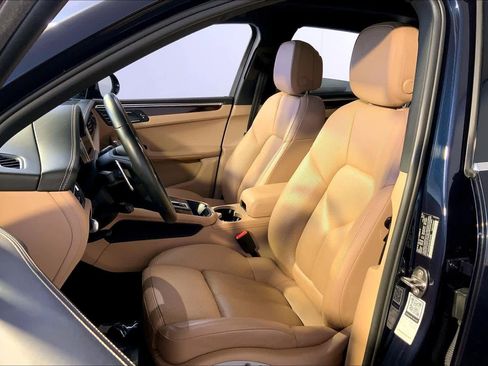 Used 2022 Porsche Macan S image 5