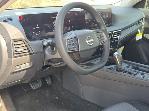 New 2026 Nissan Sentra SV FWD image 9