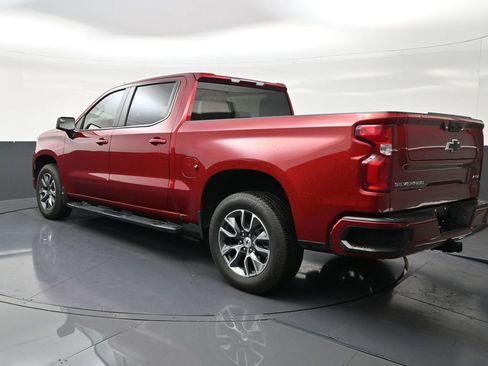 Used 2025 Chevrolet Silverado 1500 RST RWD image 3