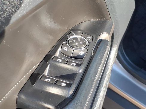 Used 2018 Lincoln MKC Reserve w/ Lincoln MKC Climate Package image 21