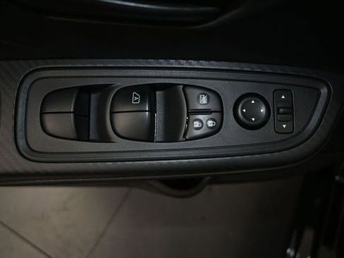 Used 2025 Nissan Versa S w/ Trunk Package FWD image 10